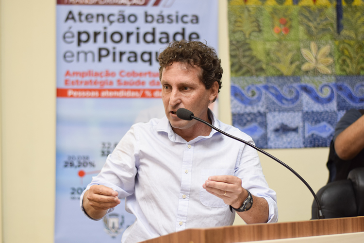 Prefeito de Piraquara Marcus Tesserolli