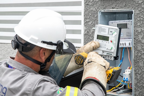 Copel inicia instalação de rede elétrica inteligente em Piraquara