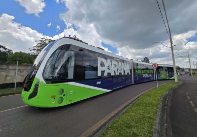 Bonde Urbano Digital (BUD) atrai olhares, mas revolta trabalhador de Piraquara por lentidão e ineficiência