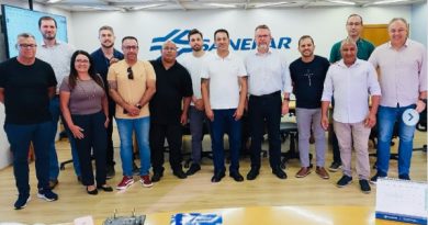 Vereadores da Cidade na Sanepar em busca solução para os problemas.